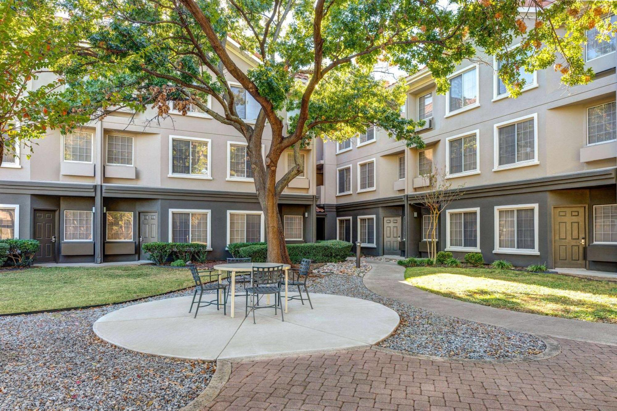 La Quinta By Wyndham Dallas Dfw Airport North Irving Exteriér fotografie